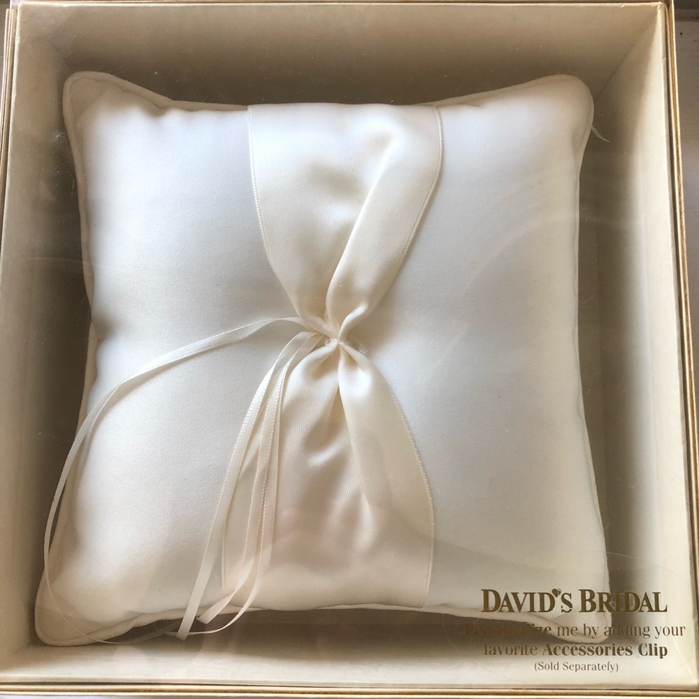 David’s Bridal Wedding Ring Pillow